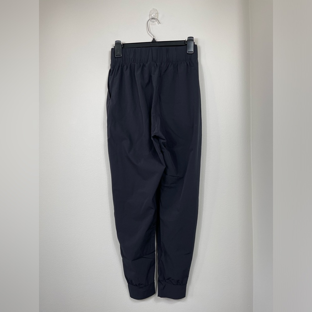 Nike Bliss Luxe Black High Rise Training Woven Jogger Pants Size S - Picture 9 of 14